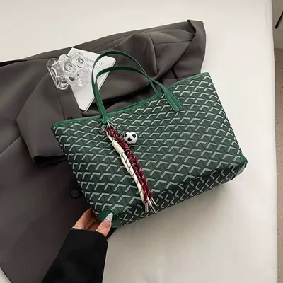کیف گویارد سبز