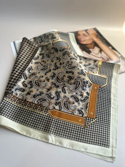 مینی اسکارف